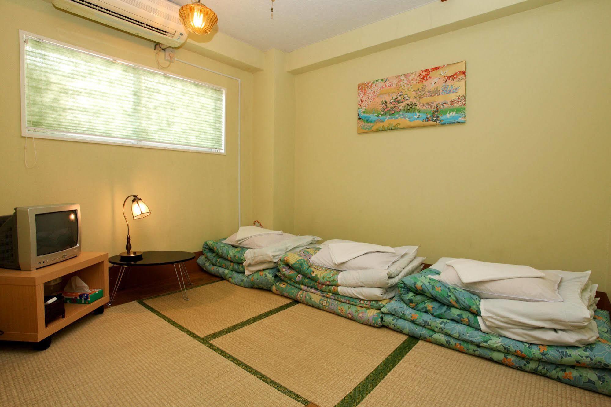 Hostel Zen Yokohama  Esterno foto